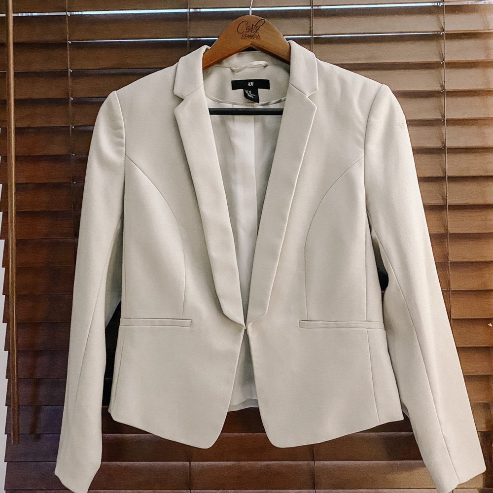 H&M Women’s Gray Fitted Suit Jacket | Size US 10